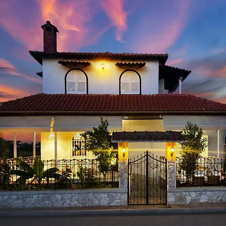 Eden Park - 7 Bdr - Yard Σωζόπολη