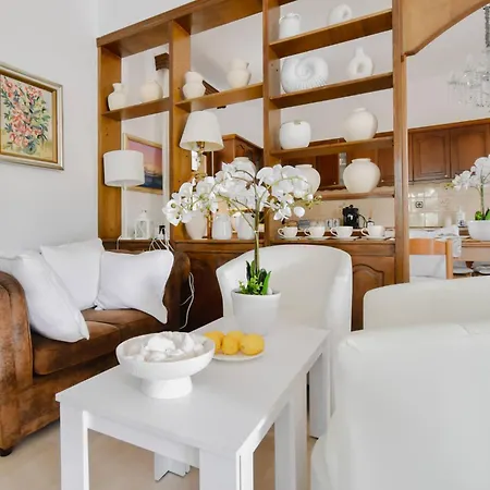 Eden Park - 7 Bdr - Yard Βίλα Σωζόπολη