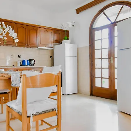 Βίλα Eden Park - 7 Bdr - Yard