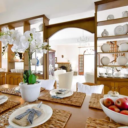 Βίλα Eden Park - 7 Bdr - Yard *