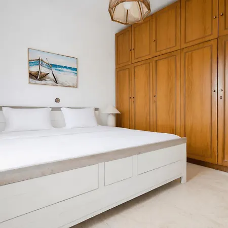 Βίλα Eden Park - 7 Bdr - Yard *