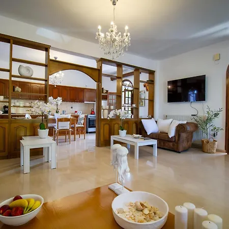 Eden Park By Rentalspro Services- Halkidiki *